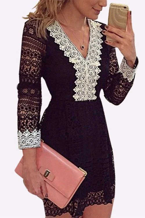 Wholesale Black V-Neck Long Sleeve Lace Mini Dresses