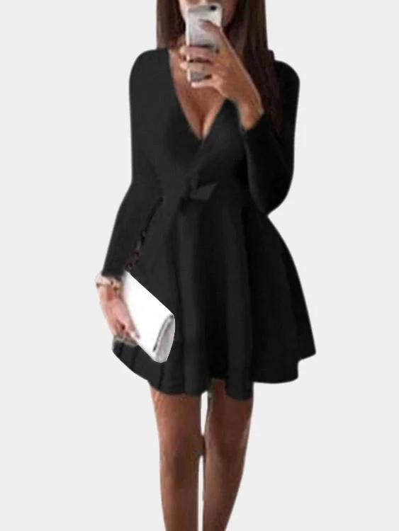 Wholesale Black Deep V-Neck Long Sleeve Plain Ruffle Hem Mini Dress